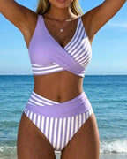 Bikini estampado con rayas cruzadas