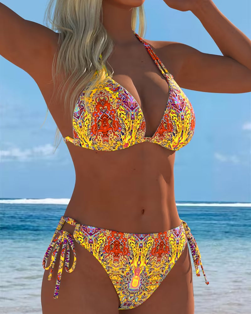 Bikini colorido con estampado halter