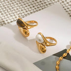 Mara Amber Pearl Ring
