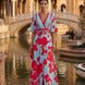 Pilar | Elegante vestido largo con escote profundo