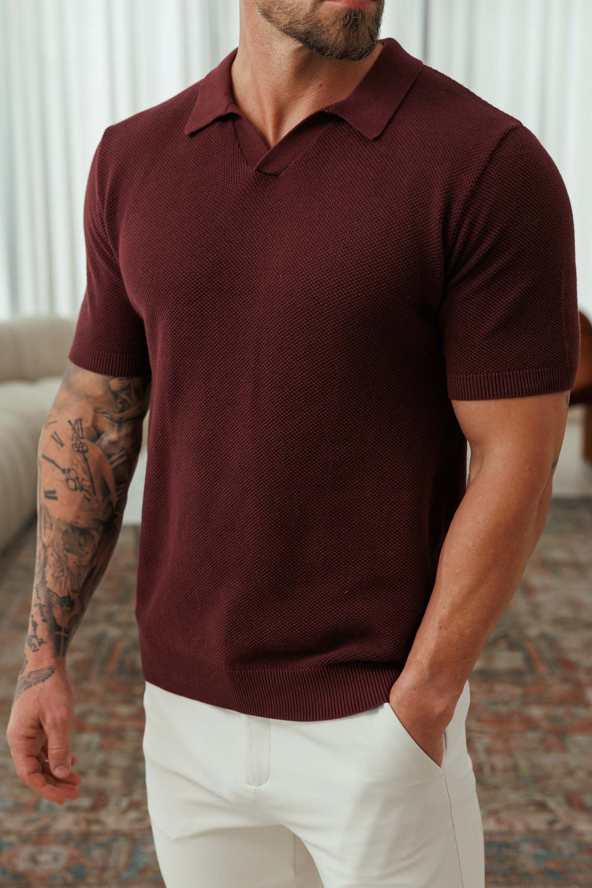 Polo de cachemira premium de corte ajustado