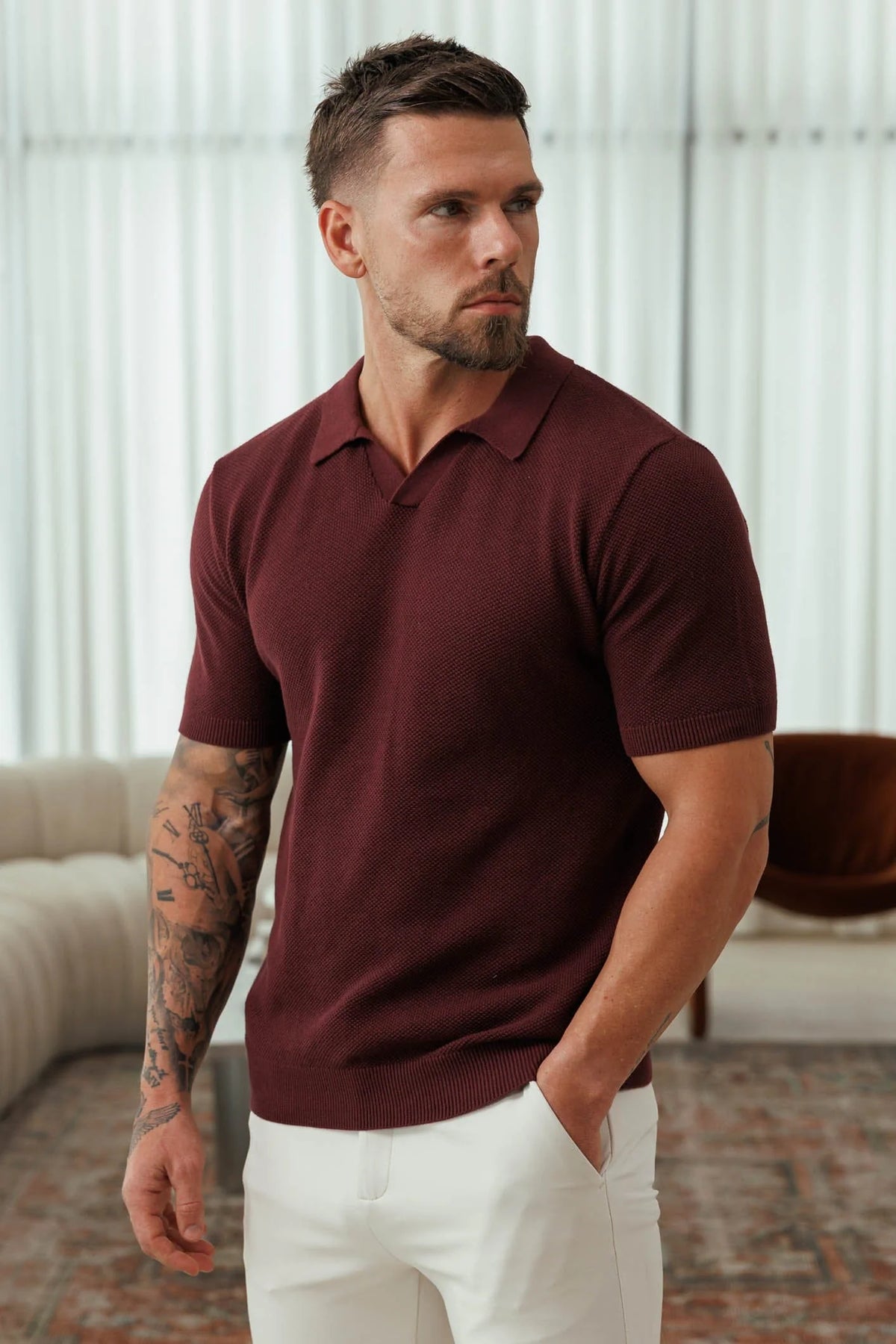 Polo de cachemira premium de corte ajustado