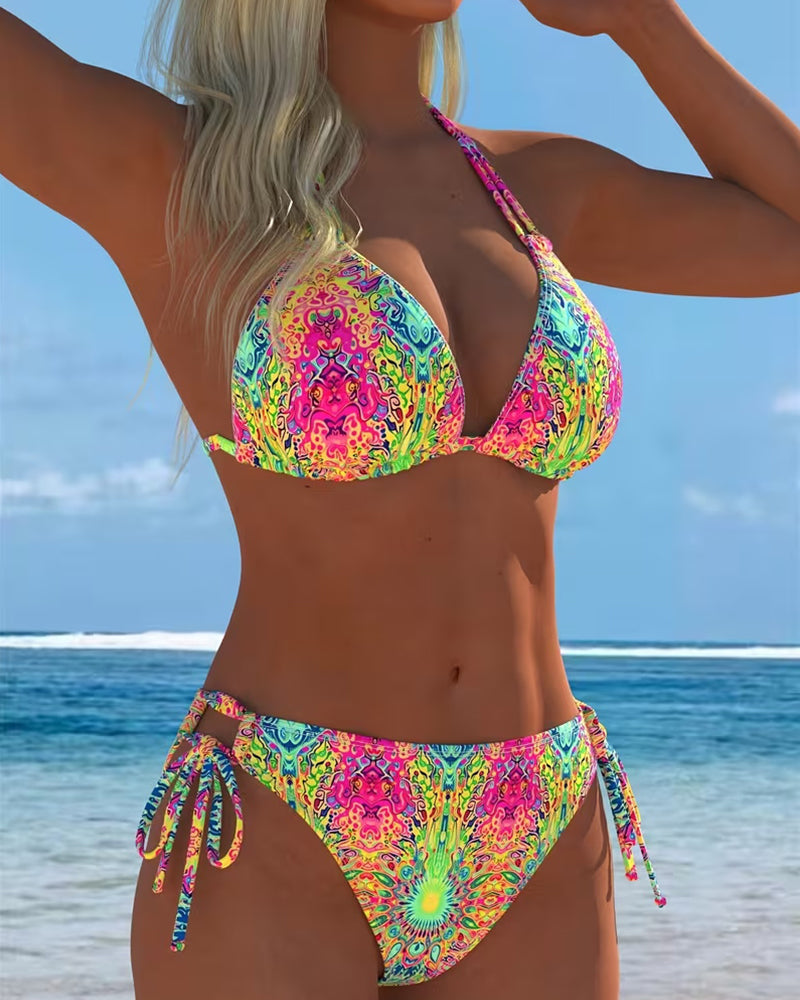 Bikini colorido con estampado halter