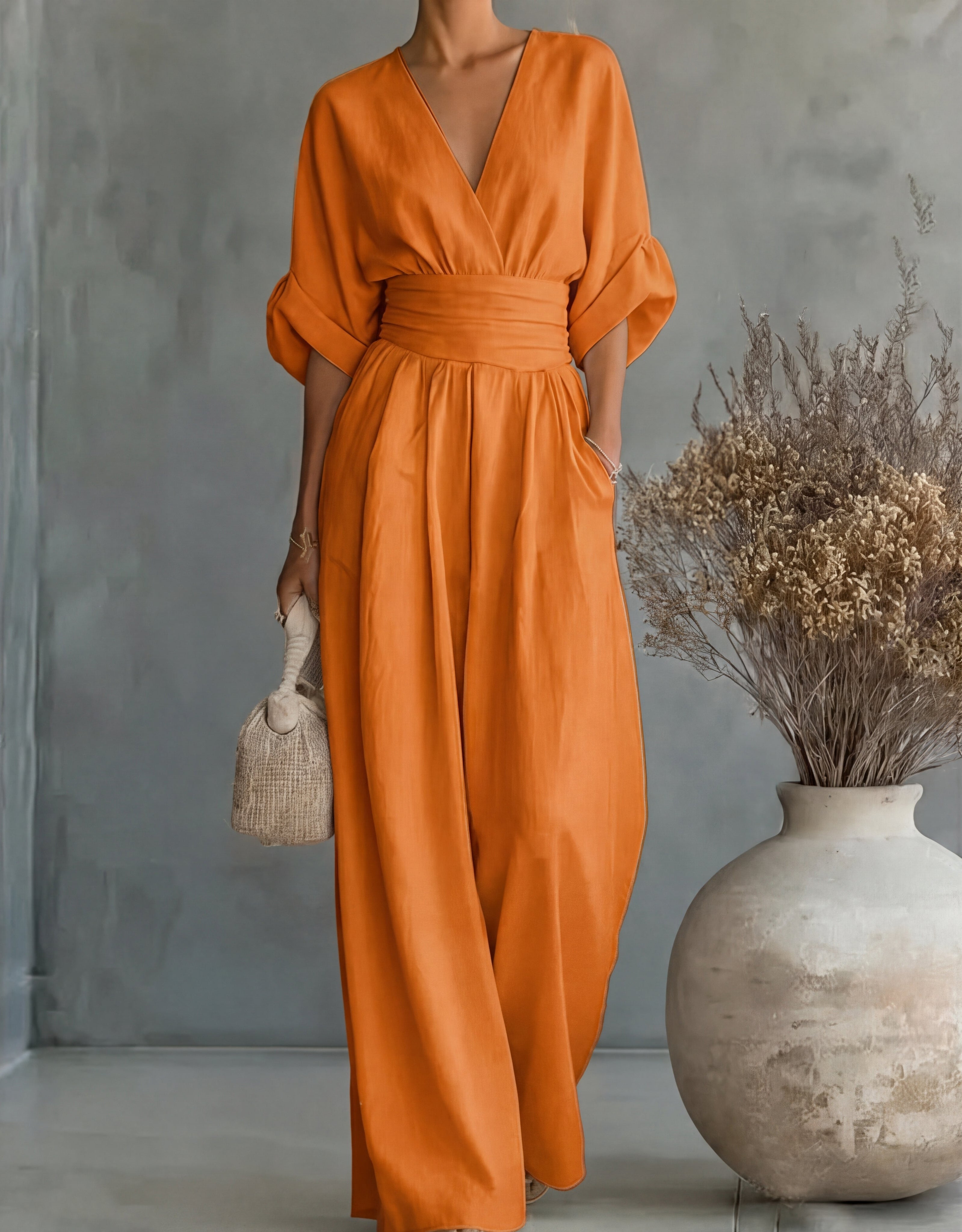 Jennifer - Mono elegante de escote en V y pierna ancha