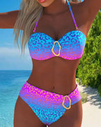 Traje de baño tipo halter con estampado de leopardo y degradado.