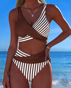 Bikini estampado con rayas cruzadas
